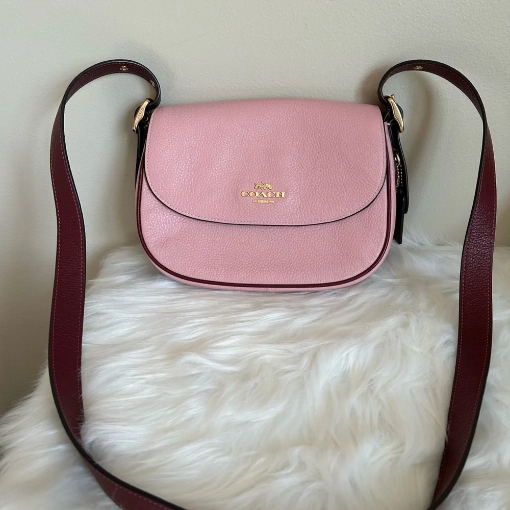 Coach Macie Saddle Bag Pink Pebbled Leather‎ Shoulder Bag Excellent